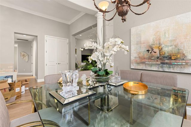 11 Greens Edge Drive, Houston, TX 77339