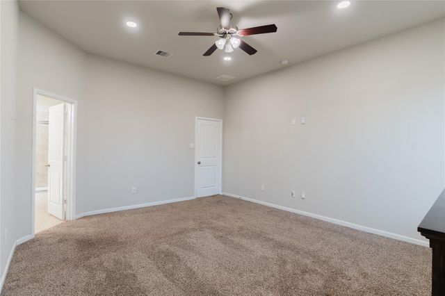 2703 Osprey Lane, Pearland, TX 77581