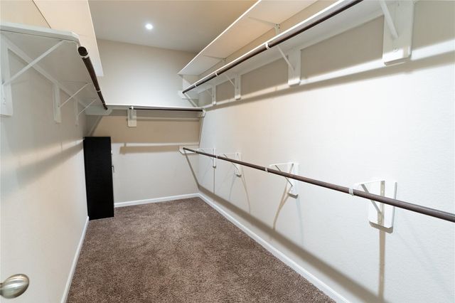 2703 Osprey Lane, Pearland, TX 77581