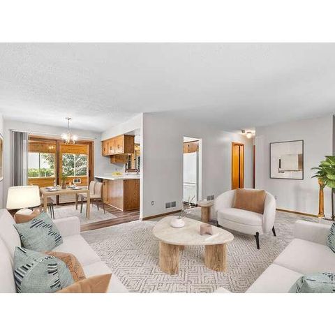 3231 Meadowbrook Court, Vadnais Heights, MN 55127