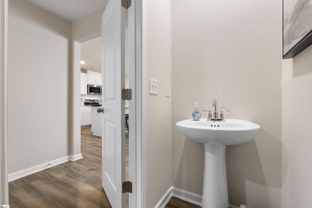 348 Westglen Drive, Williamston, SC 29697