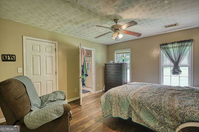 210 Reeves Road, Jackson, GA 30233