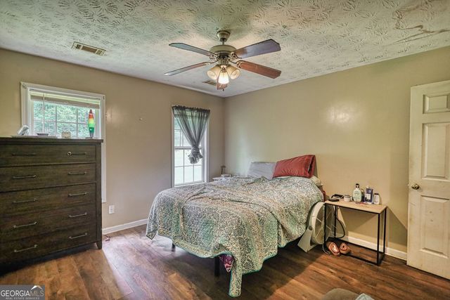 210 Reeves Road, Jackson, GA 30233