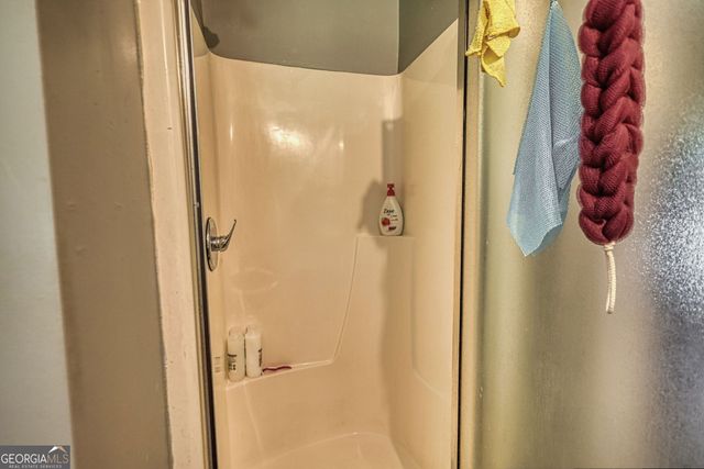 210 Reeves Road, Jackson, GA 30233