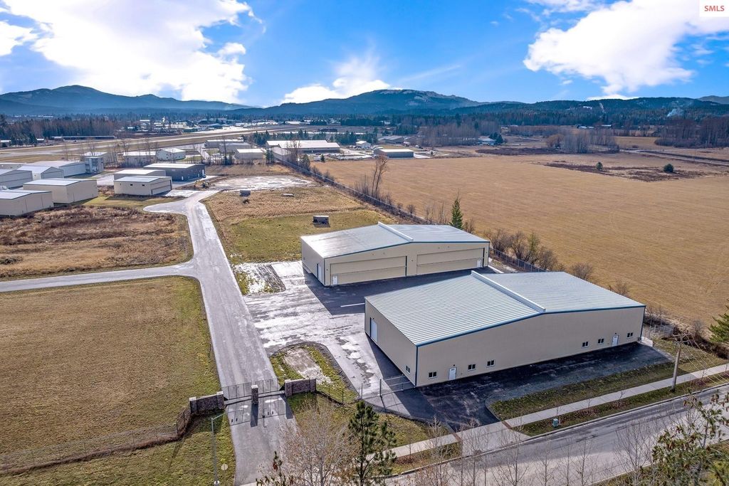 1189 Woodland Drive, Sandpoint, ID 83864 photo 32