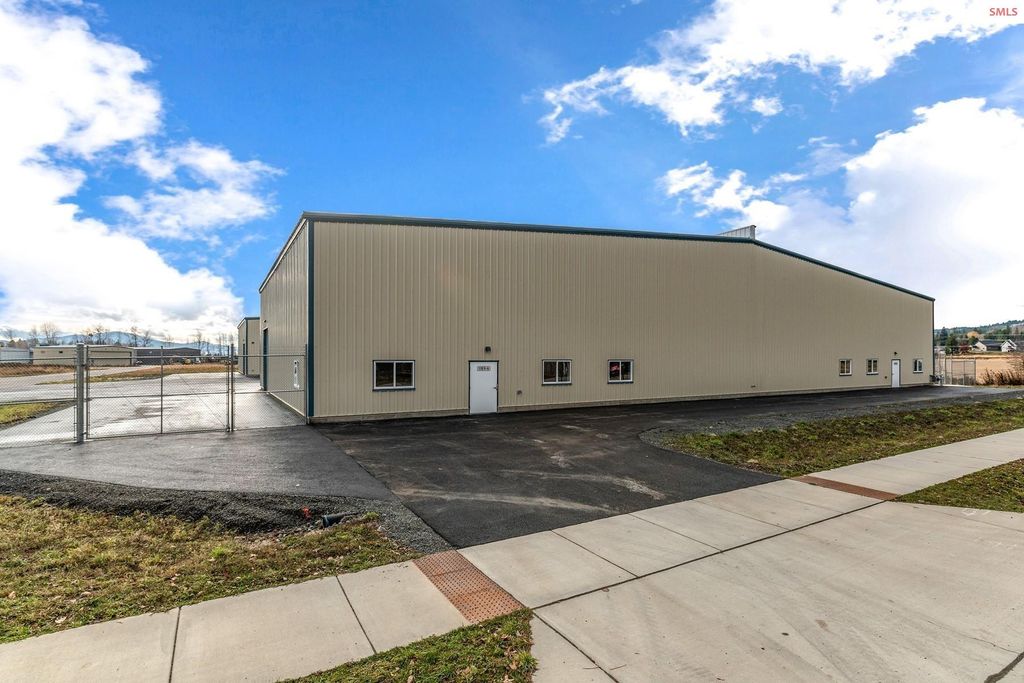 1189 Woodland Drive, Sandpoint, ID 83864 photo 7