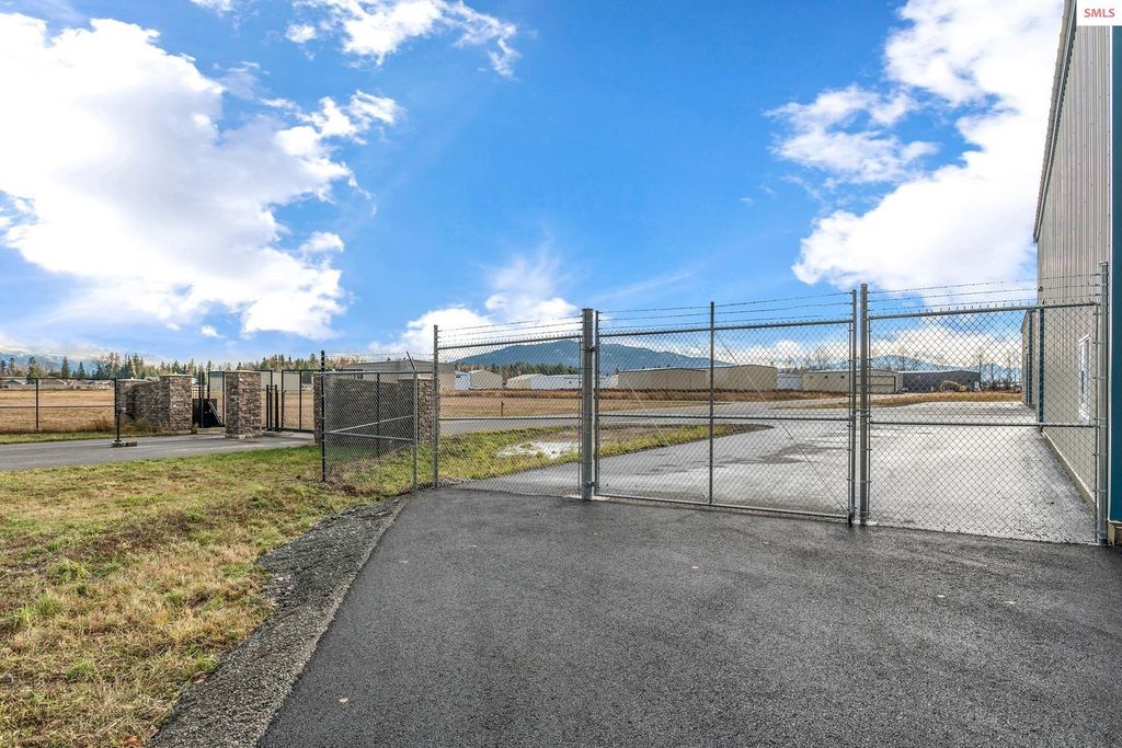 1189 Woodland Drive, Sandpoint, ID 83864 photo 8