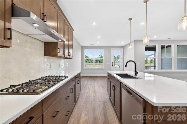 95 Seven Oaks Landing, Belmont, NC 28012