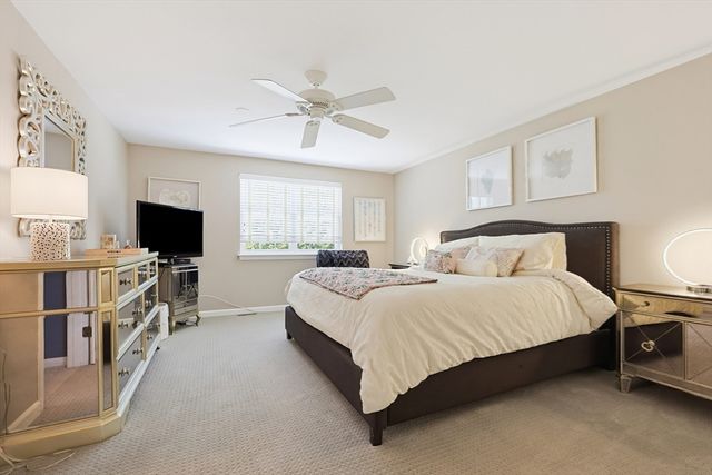 53 Frances Dr 53, Stoughton, MA 02072