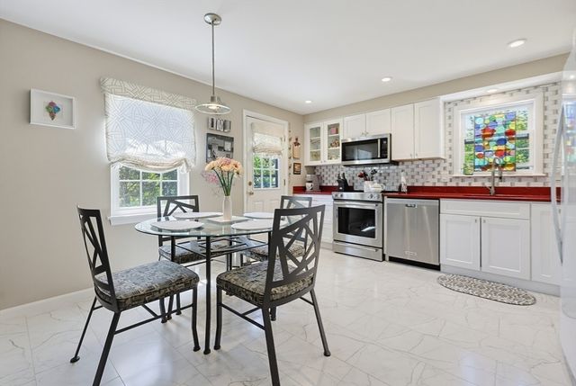 53 Frances Dr 53, Stoughton, MA 02072