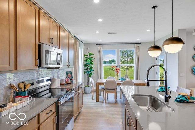 8723 Hollander Drive, Camby, IN 46113