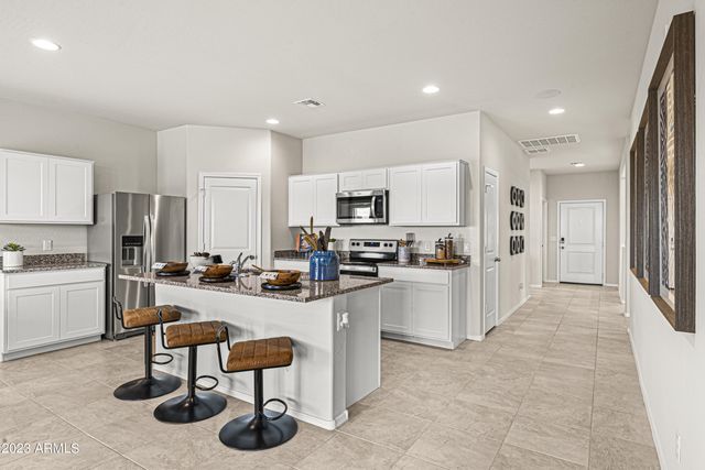 2981 W Sonrisa Avenue, Apache Junction, AZ 85120