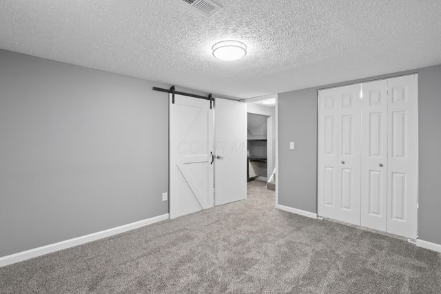 1300 Laurel Green Place, Galloway, OH 43119