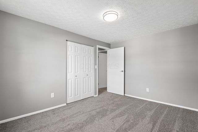 1300 Laurel Green Place, Galloway, OH 43119