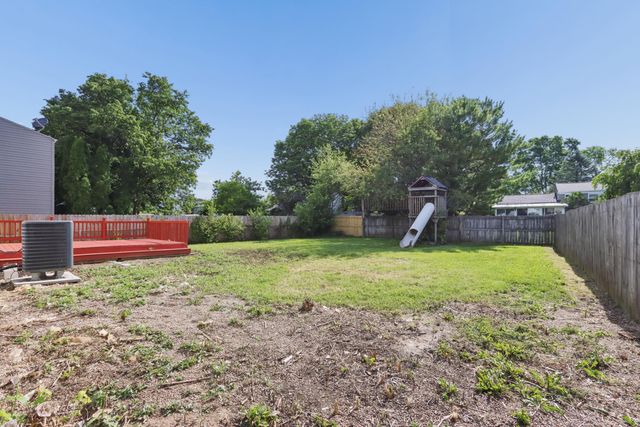1300 Laurel Green Place, Galloway, OH 43119
