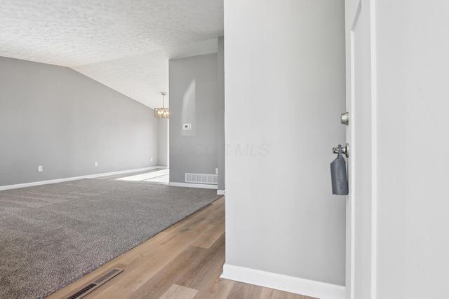 1300 Laurel Green Place, Galloway, OH 43119