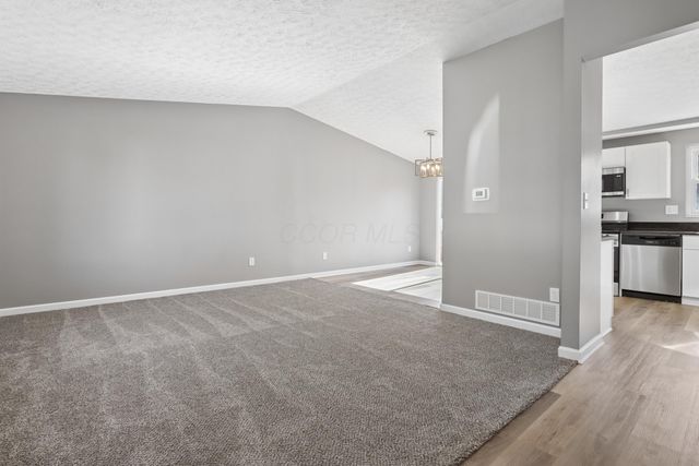 1300 Laurel Green Place, Galloway, OH 43119