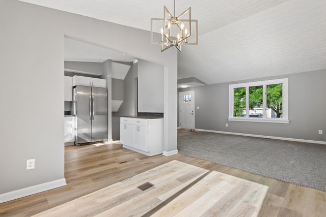 1300 Laurel Green Place, Galloway, OH 43119