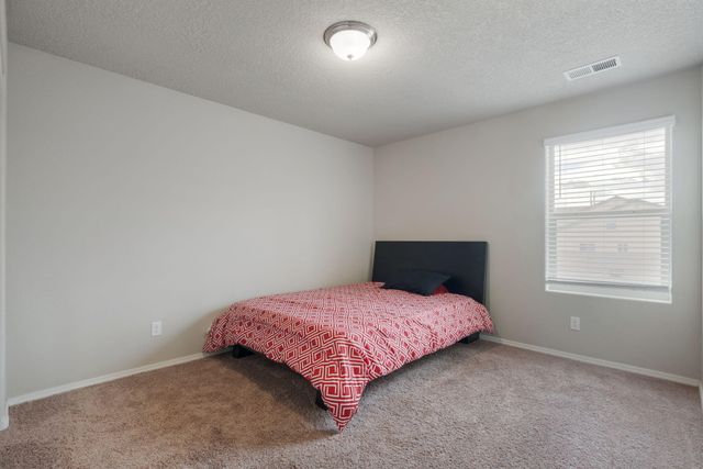 2301 Del Timbre Lane SW, Albuquerque, NM 87121