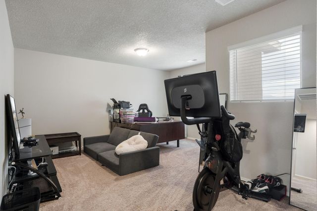 2301 Del Timbre Lane SW, Albuquerque, NM 87121