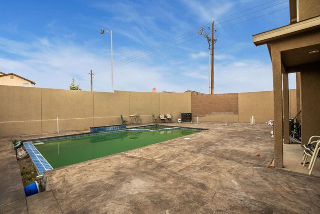 2301 Del Timbre Lane SW, Albuquerque, NM 87121