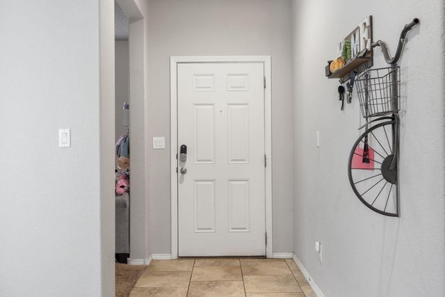 2301 Del Timbre Lane SW, Albuquerque, NM 87121