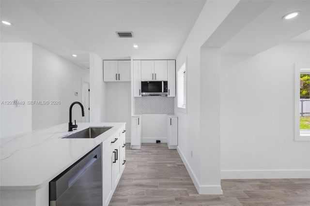 3260 NW 95th Terrace, Miami, FL 33147