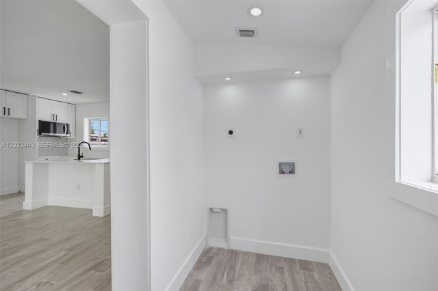 3260 NW 95th Terrace, Miami, FL 33147