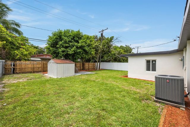3260 NW 95th Terrace, Miami, FL 33147