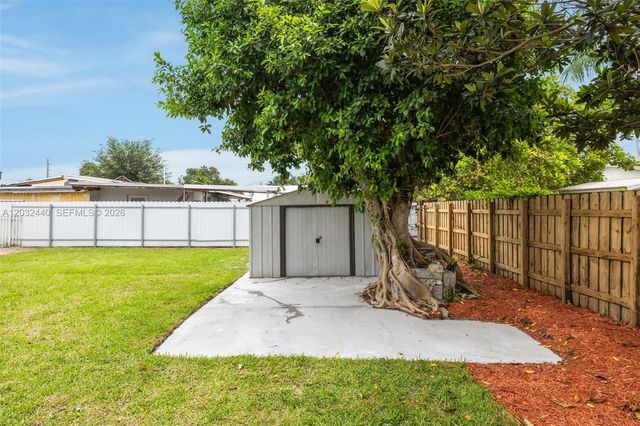 3260 NW 95th Terrace, Miami, FL 33147