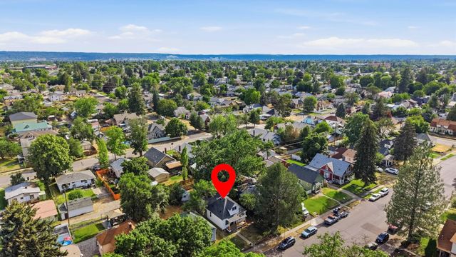 2614 E Diamond Ave, Spokane, WA 99217
