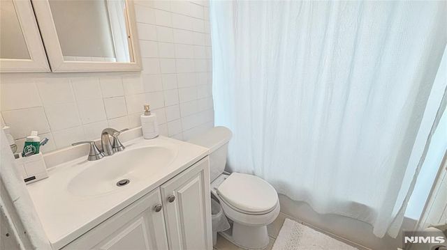 154 Charlton Avenue 2, Lodi, NJ 07644