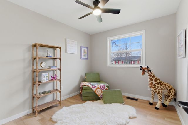 621 Old Forge Road, Valparaiso, IN 46385