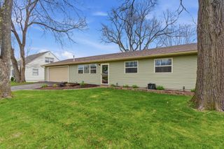 621 Old Forge Road, Valparaiso, IN 46385