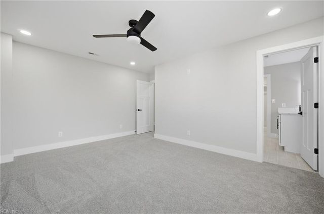 619 46th ST, Newport News, VA 23607