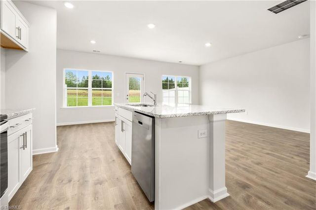 7071 Eclipse Trail, Whitsett, NC 27377