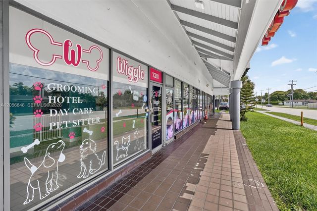 Dog Grooming Shop for Sale in Miami, Miami, FL 33173