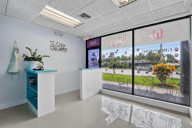 Dog Grooming Shop for Sale in Miami, Miami, FL 33173