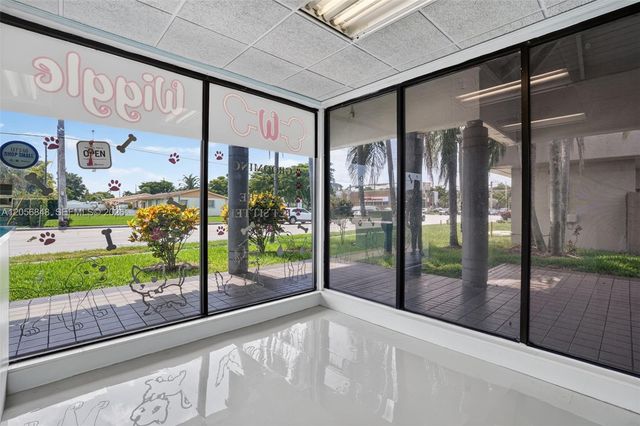 Dog Grooming Shop for Sale in Miami, Miami, FL 33173