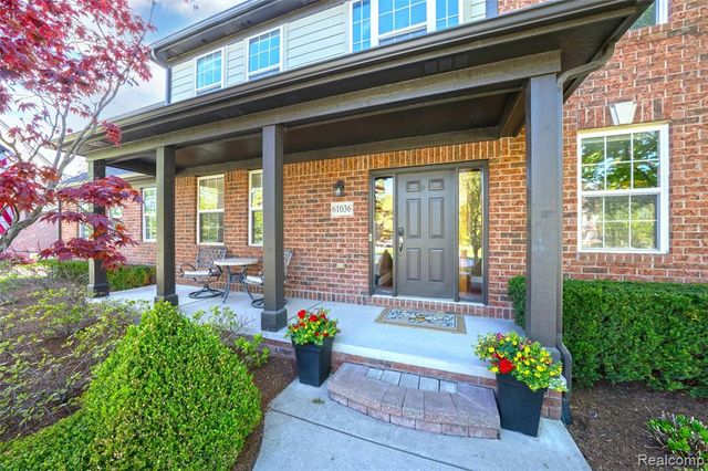 61036 Winterberry Drive, Washington, MI 48094