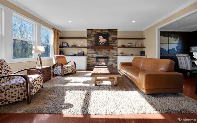 61036 Winterberry Drive, Washington, MI 48094