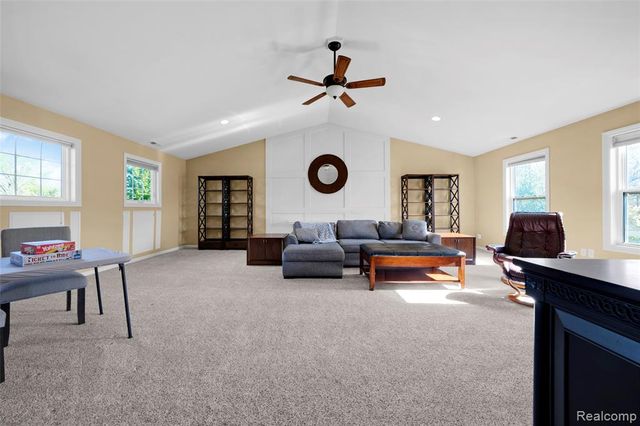 61036 Winterberry Drive, Washington, MI 48094