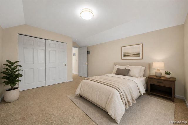 61036 Winterberry Drive, Washington, MI 48094