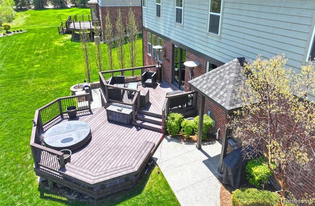 61036 Winterberry Drive, Washington, MI 48094