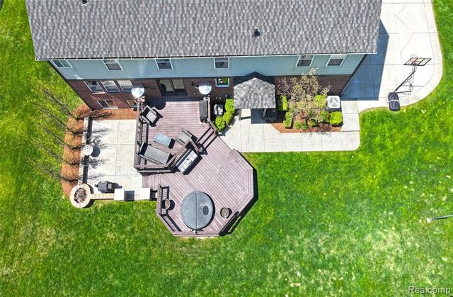 61036 Winterberry Drive, Washington, MI 48094