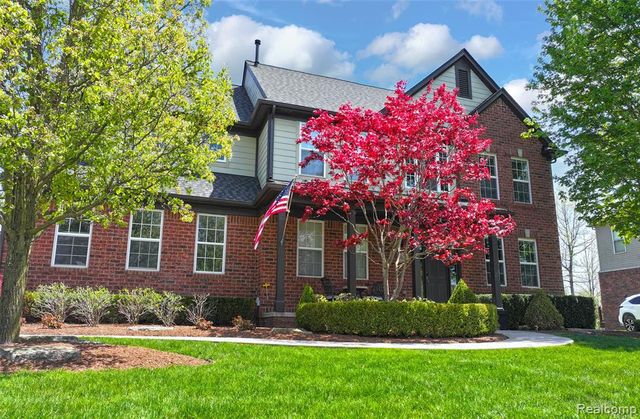61036 Winterberry Drive, Washington, MI 48094