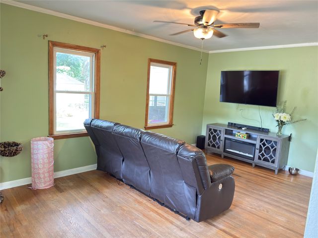 661 64th Street, Des Moines, IA 50312
