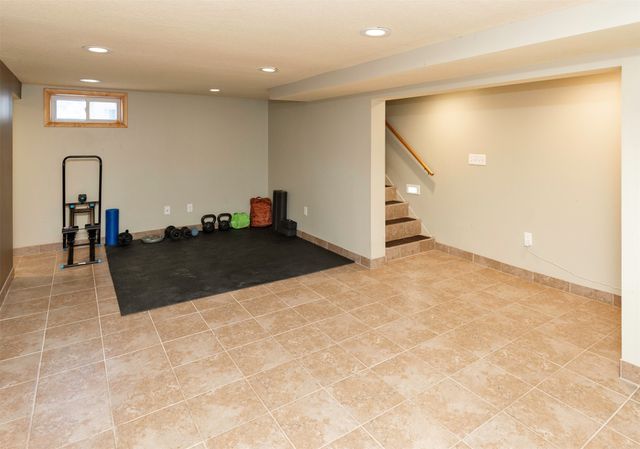 661 64th Street, Des Moines, IA 50312