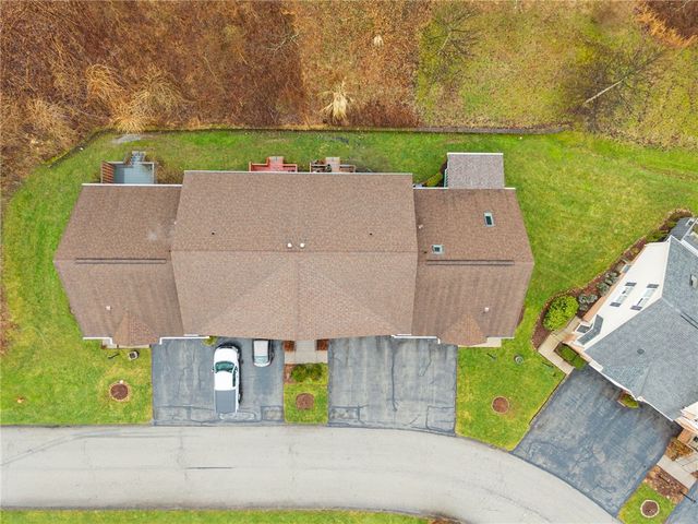 703 Cherry Blossom Ct, Delmont, PA 15626