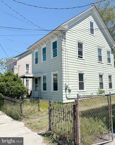 505 S 2ND ST S, Millville, NJ 08332